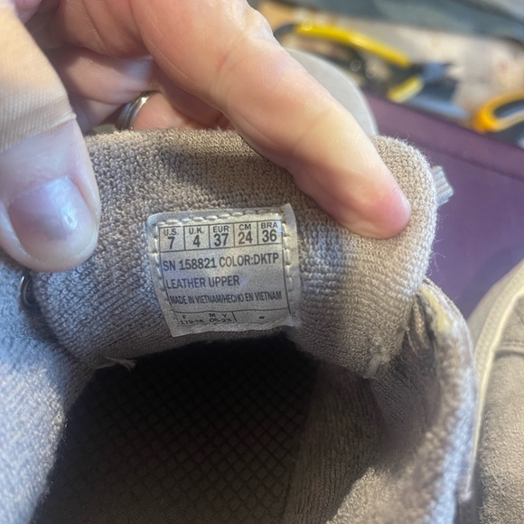 Skechers Gray Women's Sneakers - Picture 5 of 7